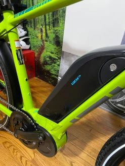 IZIP E3 Dash E-Bike -Cycling Gear Shop 3Jj o4MO3bb wn YHBa85XPRM