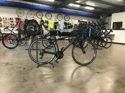 Batch Bicycles Batch Hybrid Fitness Bike Matte Black 2021