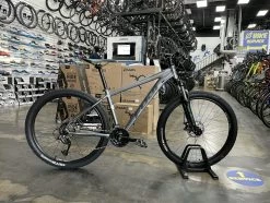 Fuji Nevada 27.5 1.9 - Satin Graphite 2022