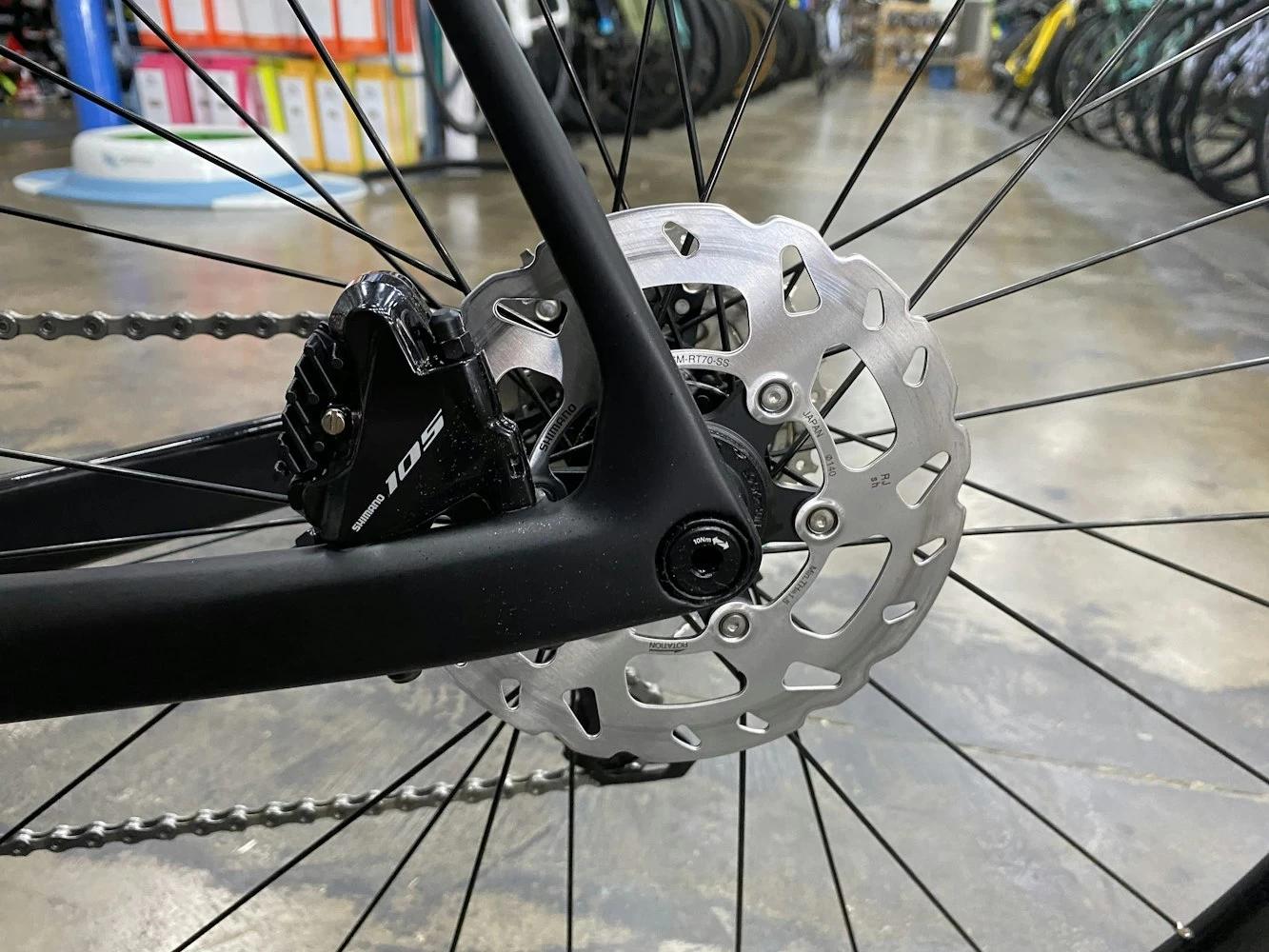 Argon 18 Gallium CS Disc Shimano 105 - Black 2022 12 Argon 18 Gallium CS Disc Shimano 105 - Black 2022 - Image 10