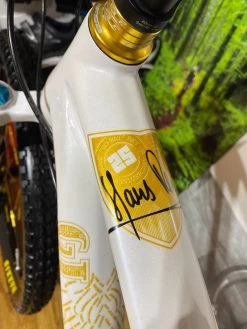 GT Zaskar 100 Hans Rey Special Edition -Cycling Gear Shop WuGcHpHVUlR4lYItg2K 6EK70